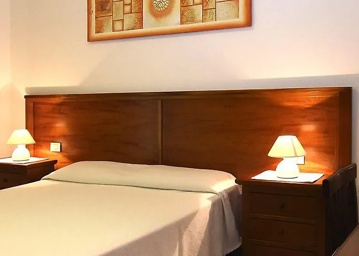 Il Girasole מלון 3*